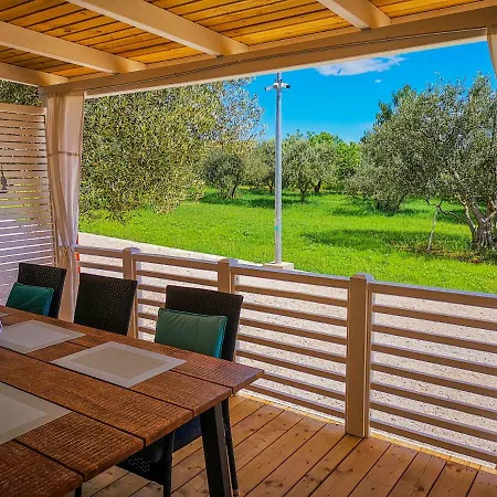 Campsite Adriatic Sunrise Mobile Homes *
