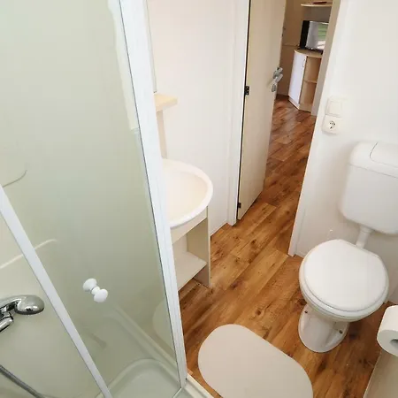 Adriatic Sunrise Mobile Homes * Biograd Na Moru